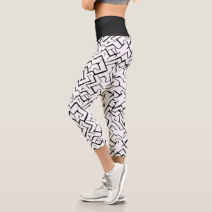 Black And White Repeating Pattern Modern Maze Capri Leggings