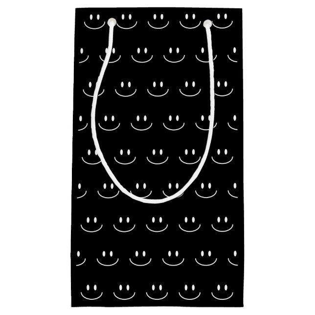Black and White Smile Pattern Gift Bag (Front)