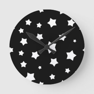 Black and white stars pattern round clock