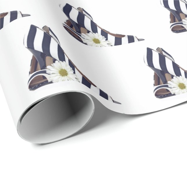 black and white striped pumps with daisy wrapping paper (Roll Corner)