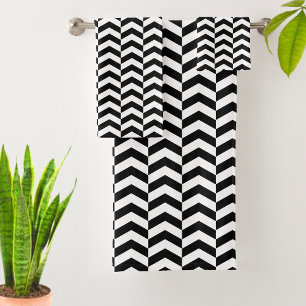 Black and White Stylish Chevron Pattern Bath Towel Set