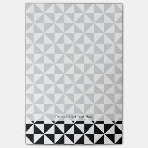 Black And White Triangle Pattern Post-it Notes
