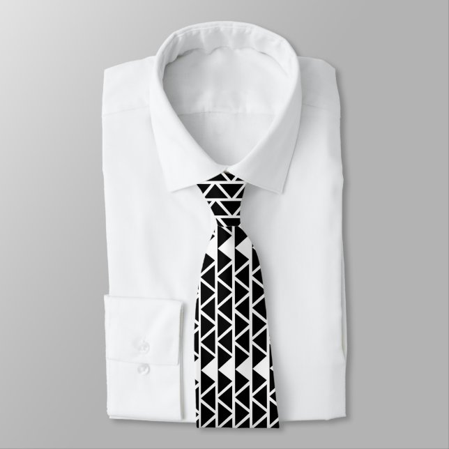 Black and White Triangles Tie (Tied)