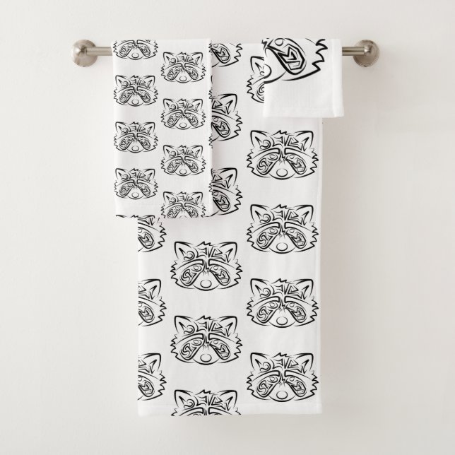 Black and White Tribal Racoon Bath Towel Set (Insitu)