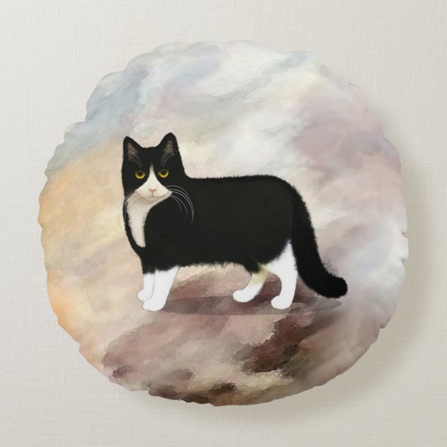 Black and White Tuxedo Cat Round Cushion (Front)