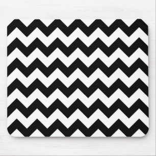 Black and White Zigzag Mouse Pad