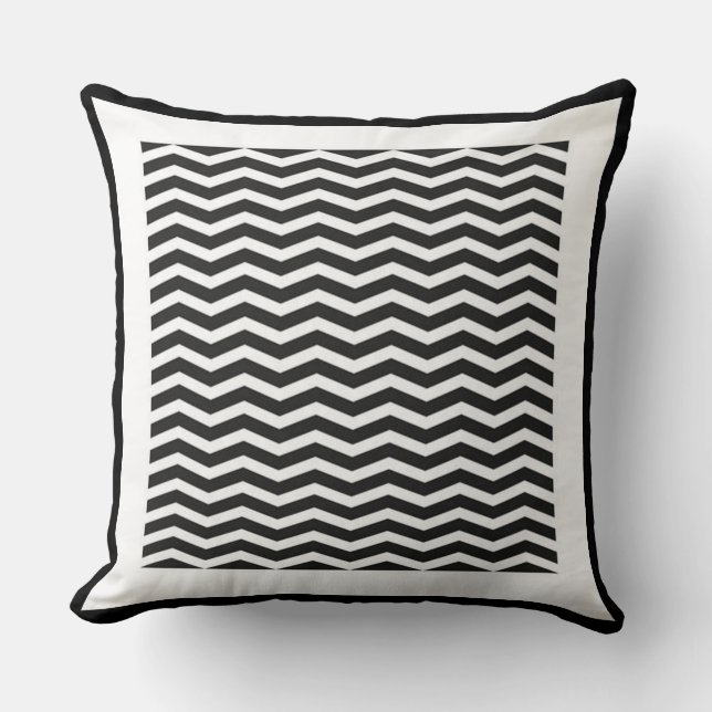 Black and White Zigzag Pattern Cushion (Front)