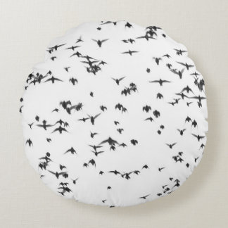 BLACK BIRDS FLYING ON SKY ROUND CUSHION