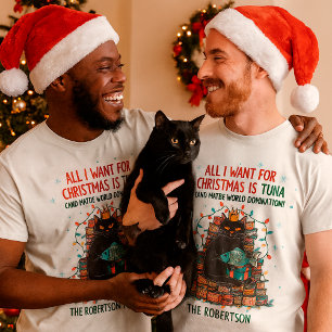 Black Cat Christmas Holiday Humour Funny Cat T-Shirt