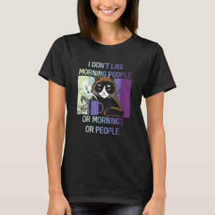 Black Cat I Hate Mornings And People Introvert Fel T-Shirt