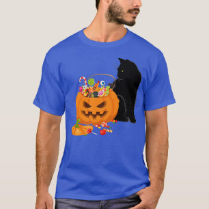 Black Cat Playing With Jack O Lantern Pumpkin Hall T-Shirt