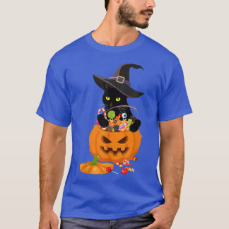 Black Cat Playing With Jack O Lantern Pumpkin Hall T-Shirt