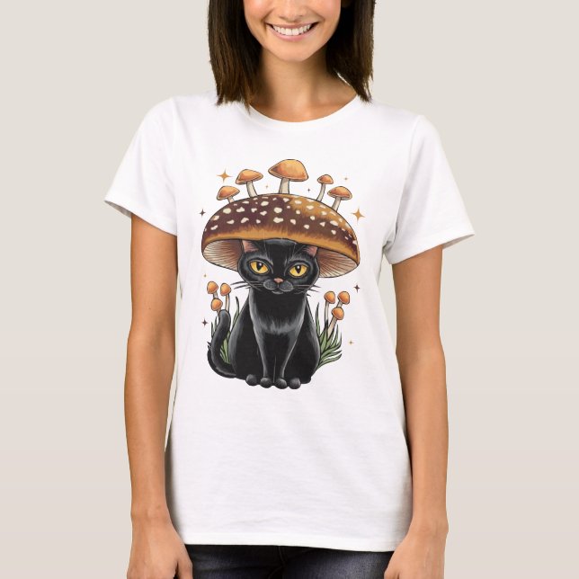 Black Cat Spooky Feline Cat Lover Halloween Tshirt (Front)