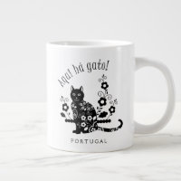 Black cat with flowers and Portuguese expression