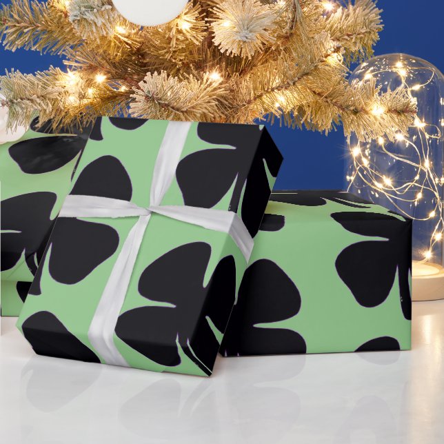 Black Clover green matte wrapping paper large (Holidays)