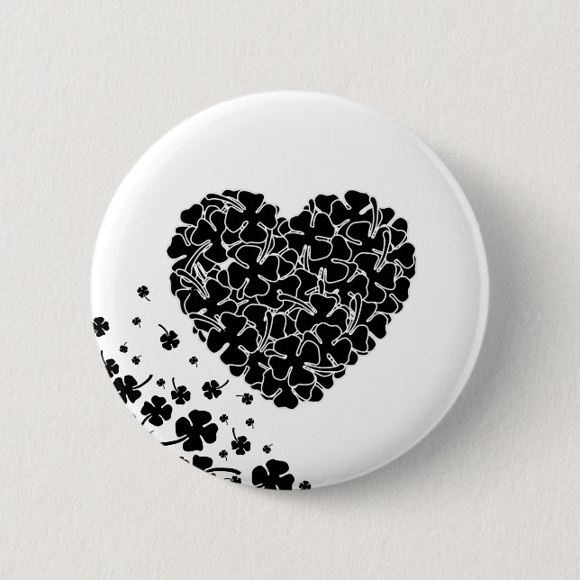 Black Clover Heart 6 Cm Round Badge (Front)