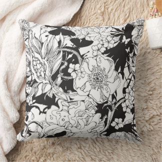 BLACK DAHLIA PILLOW