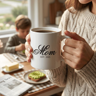 Black Elegant Script Established Mom Coffee Mug