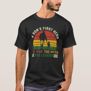 Black Fathers Day Man, The Myth, The Legend Junent T-Shirt