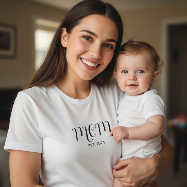 Black Graceful Script Established Mom T-Shirt (Creator Uploaded)