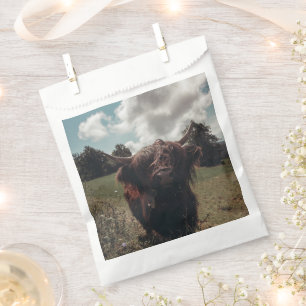 Black highland Scottish cow grazing vintage retro Favour Bags