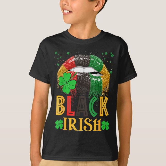 Black Irish Dripng Lips African American St Patric T-Shirt (Front)
