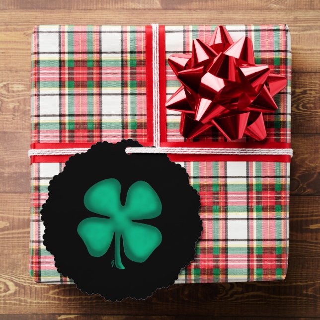 Black Irish scalloped paper ornament (Insitu (Gift))