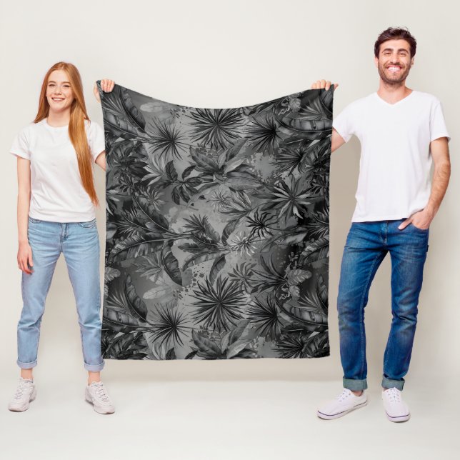 Black jungle fleece blanket (In Situ)