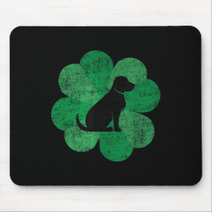 Black Lab St. Patricks Day Shirt - Retro Labrador Mouse Pad