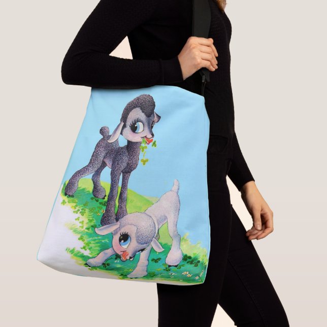 black lamb white lamb crossbody bag (Close Up)