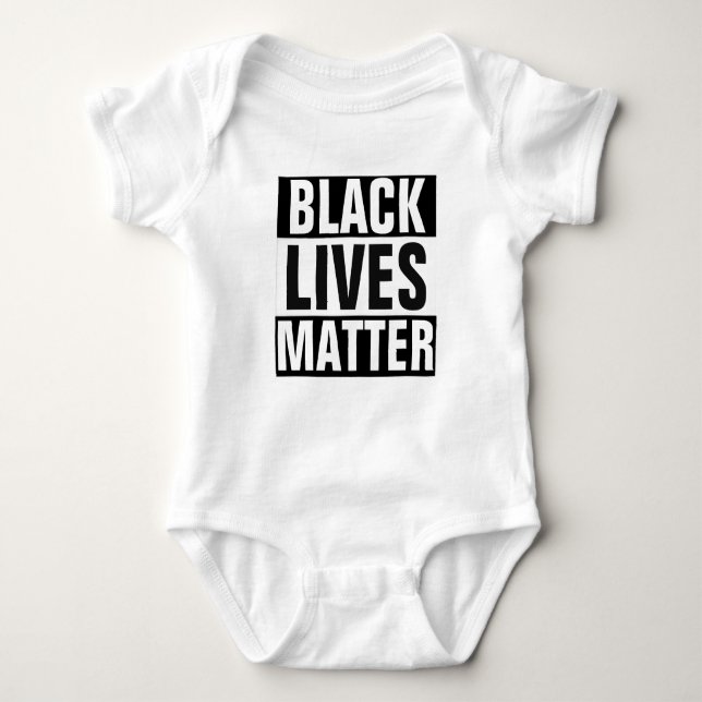 BLACK LIVES MATTER T-Shirt (Front)