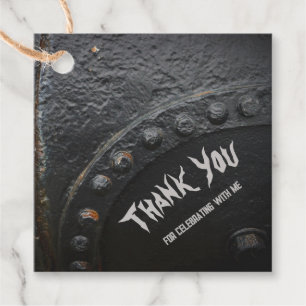Black metal loft-style man's party favour tags