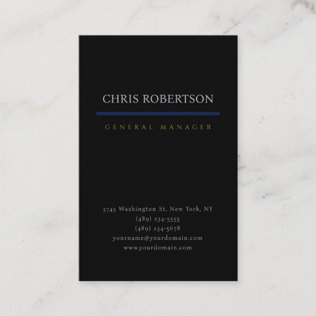 Black Minimalist Plain Premium Luxury Linen Business Card (Front)
