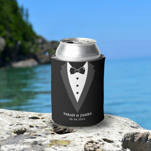 Black Modern Script Personalised Groomsmen Can Coo Cooler (Creator Uploaded)