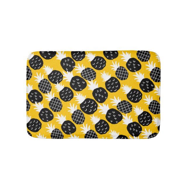 Black pineapples bath mat (Front)