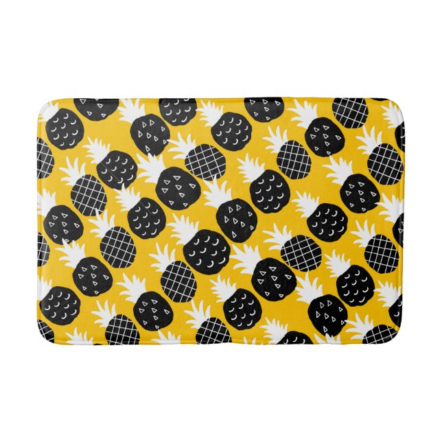 Black pineapples bath mat (Front)