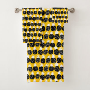 Black pineapples bath towel set