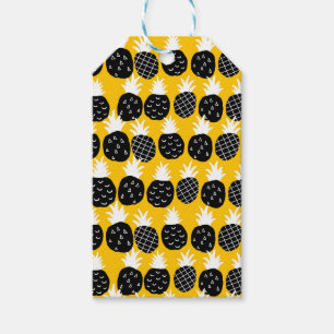 Black pineapples gift tags