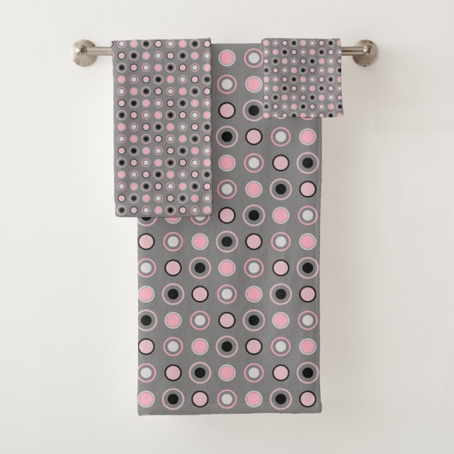 Black, pink, grey and white dots bath towel set (Insitu)