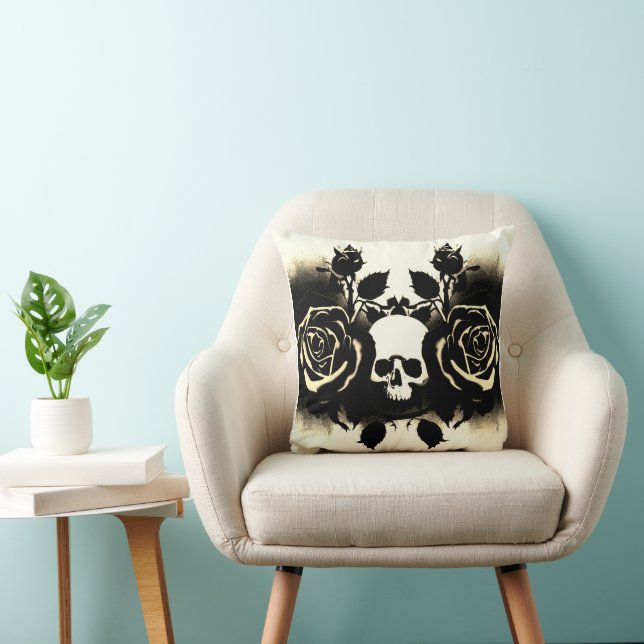 'BLACK ROSES'  CUSHION (Chair)