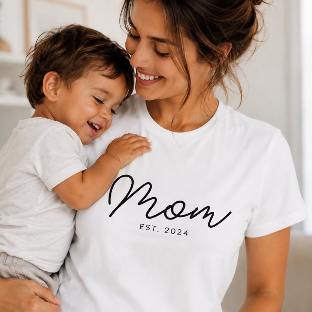 Black Script Established Mum T-Shirt (Creator Uploaded)
