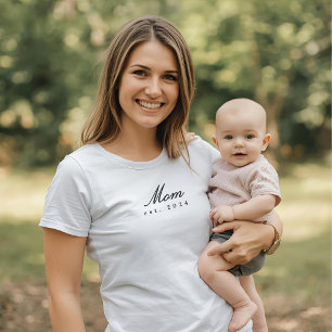Black Script Established Mum T-Shirt