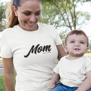 Black Script Established Mum T-Shirt
