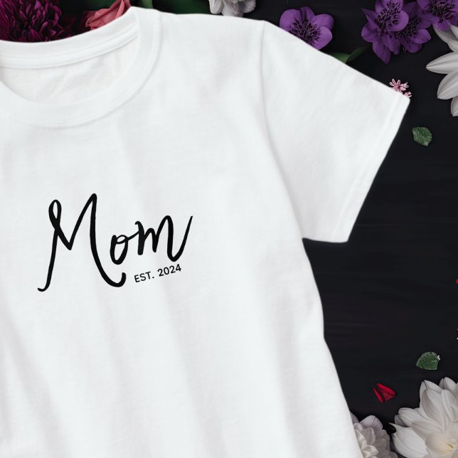 Black Script Established Mum T-Shirt (Creator Uploaded)