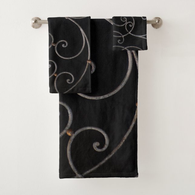 Black/Silver Swirls Bath Towel Set (Insitu)