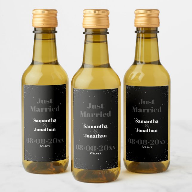 Black Simple Night Sky Wedding Wine Label (Bottles)