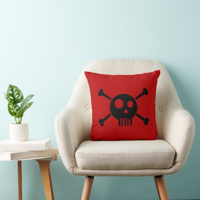 Black Skull Throw Pillow (Chair)
