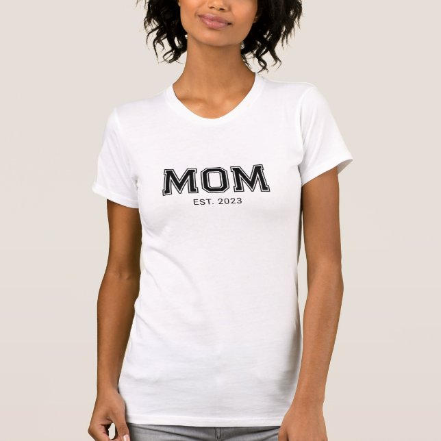 Black Typography Established Mum T-Shirt (Front)