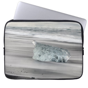Black Volcanic Beach   Vatnajokull National Park Laptop Sleeve
