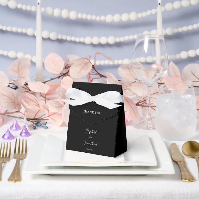 Black Wedding Modern Chic Script Minimalist Simple Favour Box (Wedding)